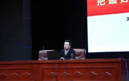 $YP~LYZ)~YKK0E3{MH9DP@W